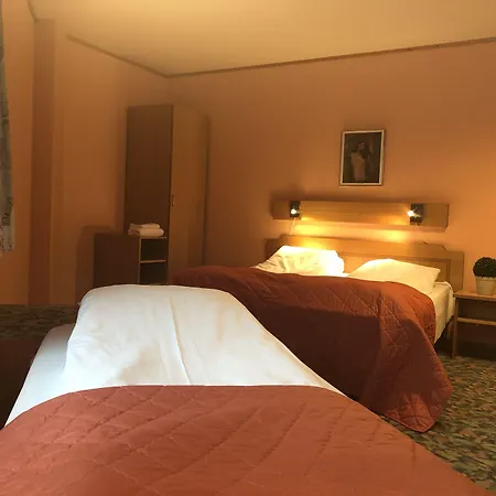 Grong Hotell 3*